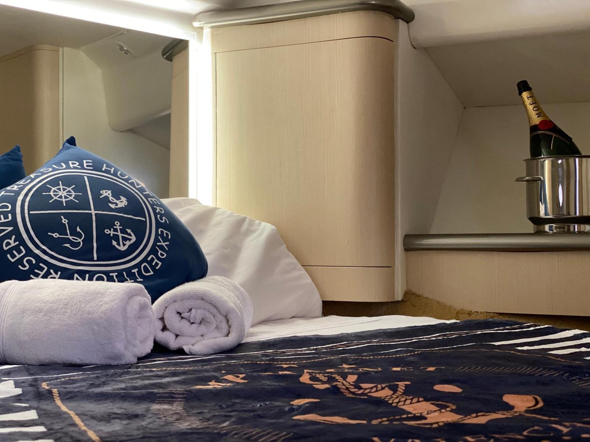 The Yacht Experience Hotel en barco *